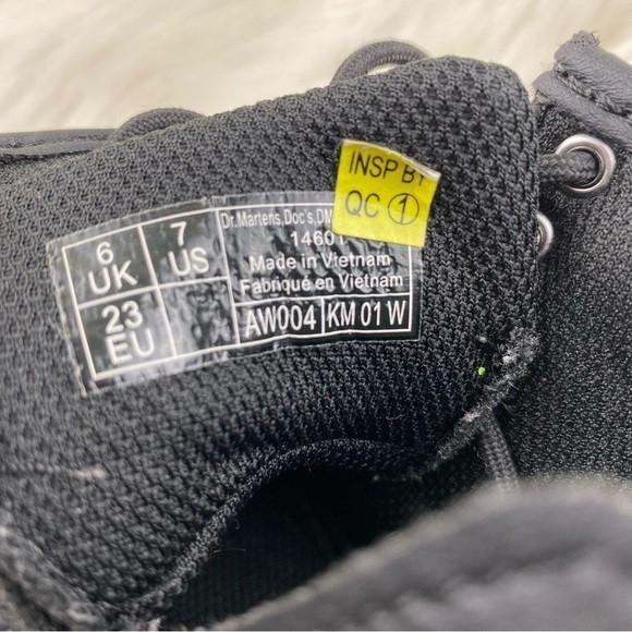 DR.MARTENS BOOTS - Picture 12 of 12